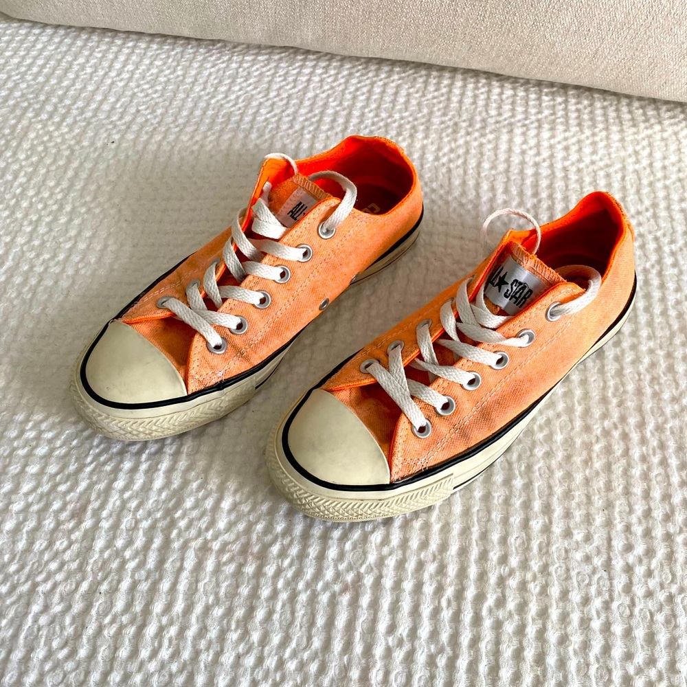 Converse, size 7